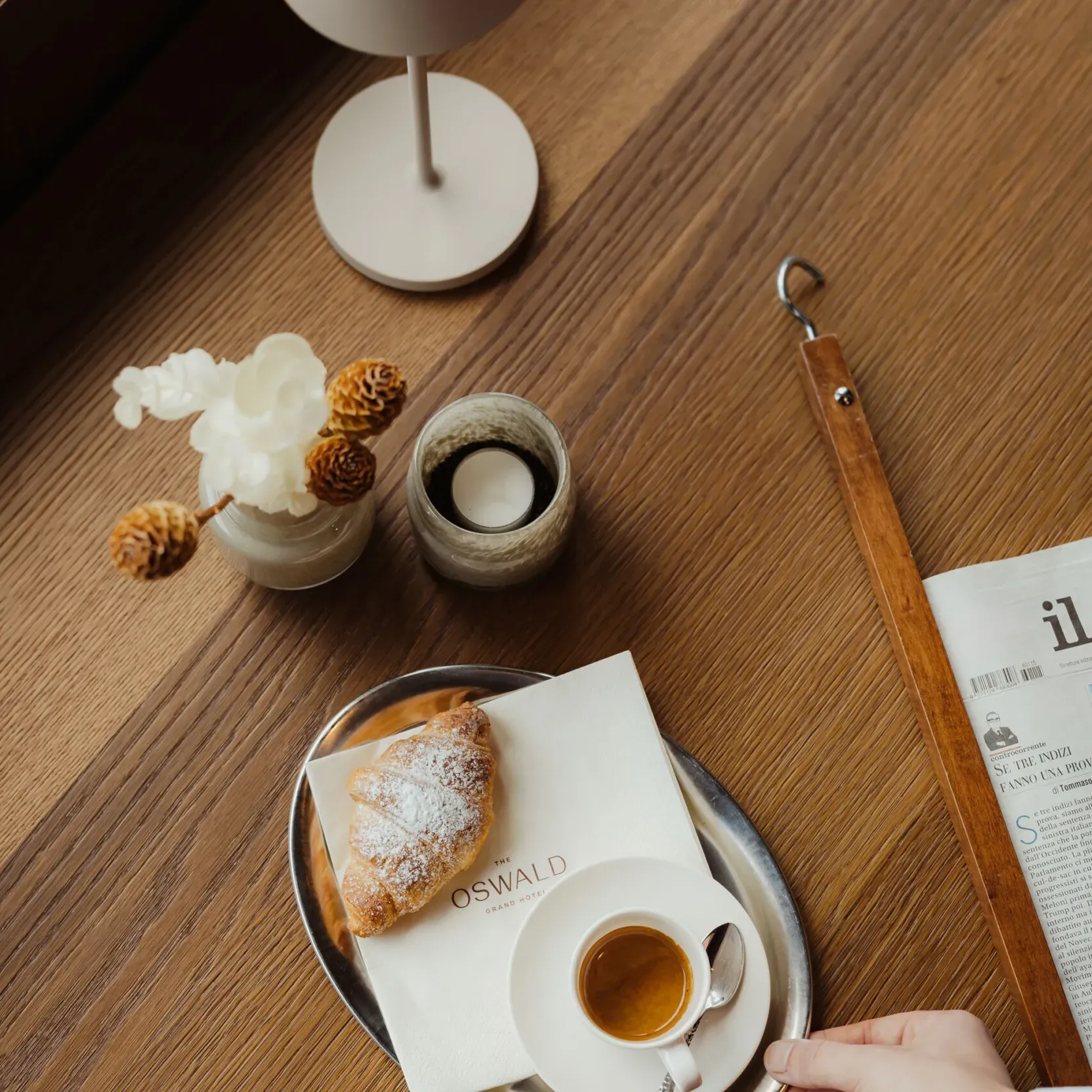 Alex Moling Oswald 8